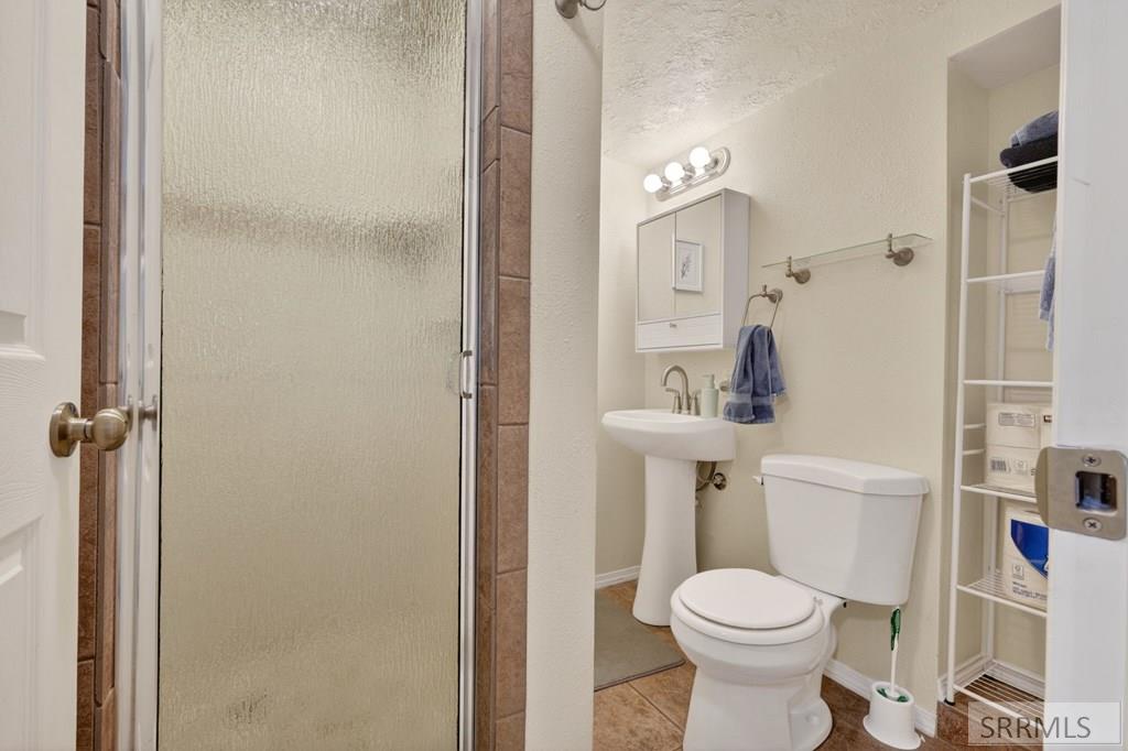 6 Stanford Avenue Pocatello, ID 83201 - Photo 26 of 58