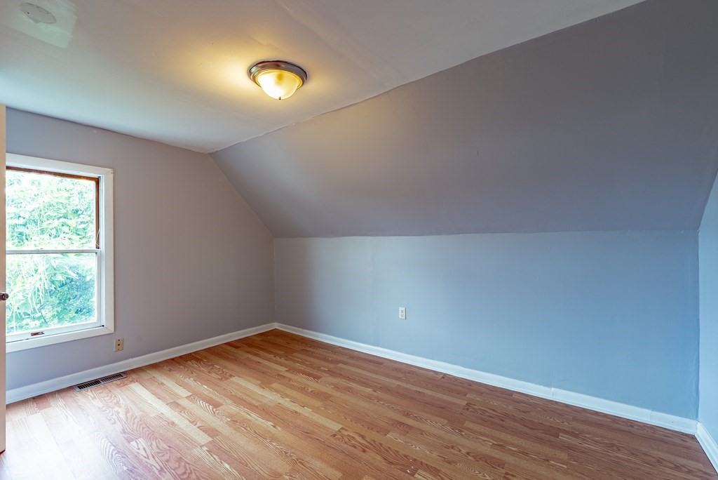 20 Alden Street Springfield, MA 01109 - Photo 18 of 28 Gallery Image 18