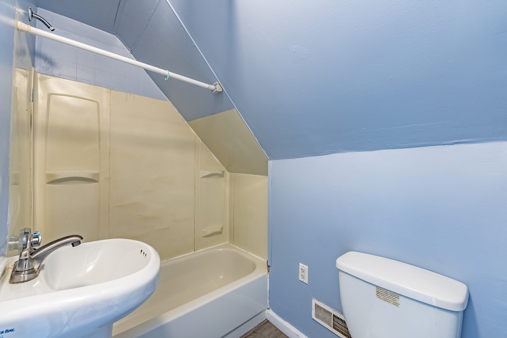 20 Alden Street Springfield, MA 01109 - Photo 21 of 28 Gallery Image 21