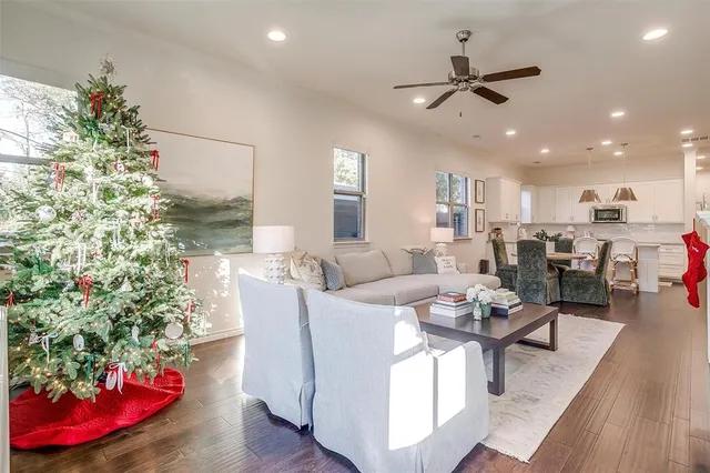 $474,999 | 5122 Slate Street, Fort Worth, TX 76114