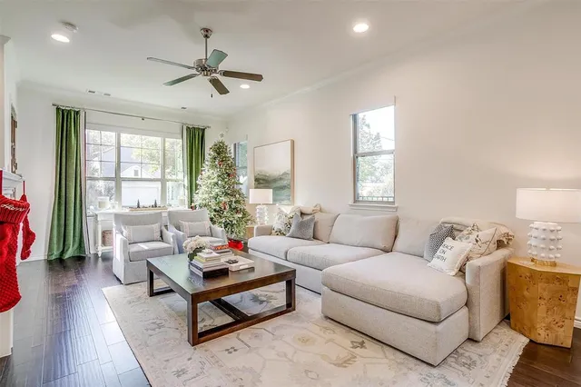 $474,999 | 5122 Slate Street, Fort Worth, TX 76114