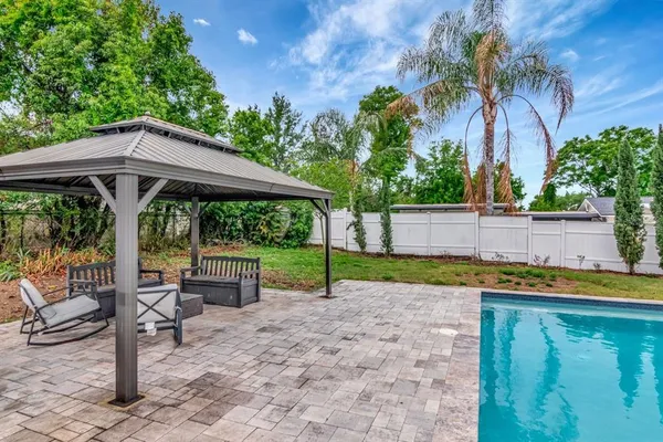 $699,900 | 37420 Meridian Avenue, Dade City, FL 33525
