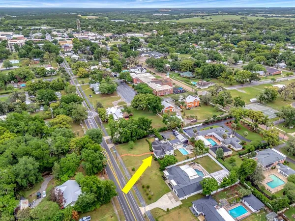 $699,900 | 37420 Meridian Avenue, Dade City, FL 33525