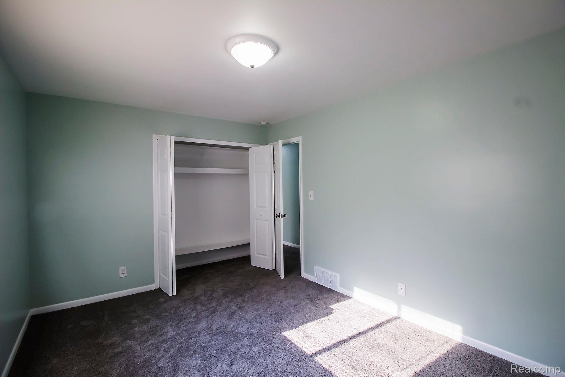 26547 Burg Road Warren, MI 48089 - Photo 14 of 34 Gallery Image 14