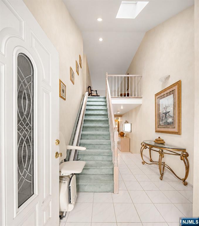 675 Raritan Road, Unit 6 Clark, NJ 07066 - Photo 3 of 29