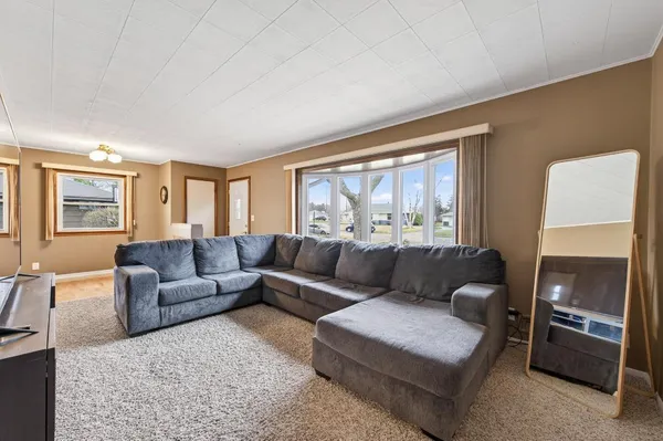 $385,000 | 9937 Columbus Avenue South, Bloomington, MN 55420