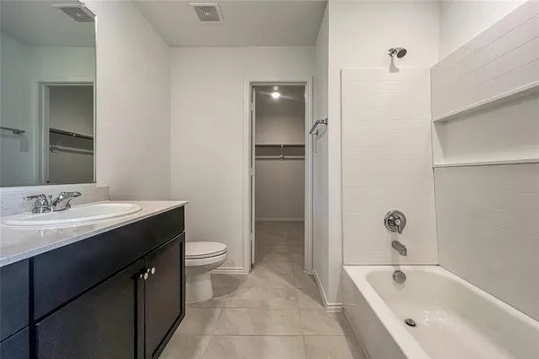 $1,725 | 2298 Great Belt Boulevard, Crandall, TX 75114