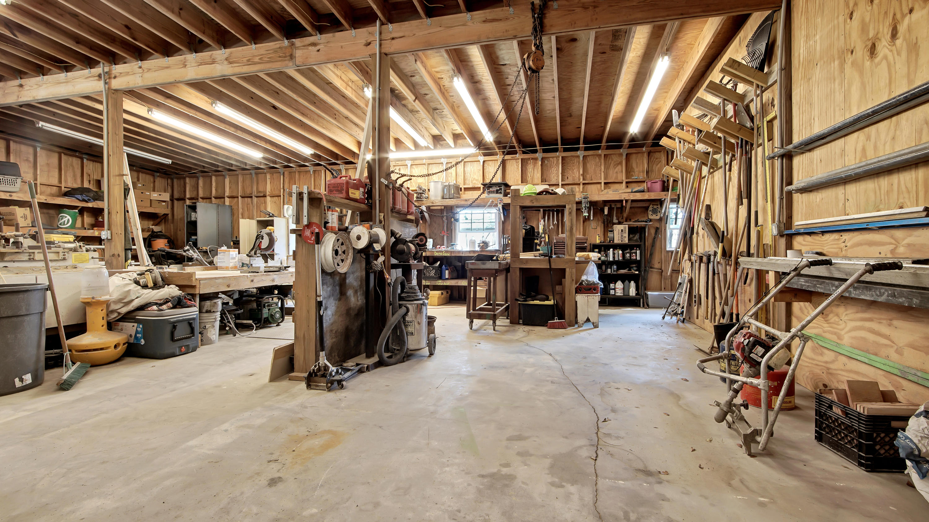245 Loral Road Santa Rosa Beach, FL 32459 - Photo 24 of 32 Workshop