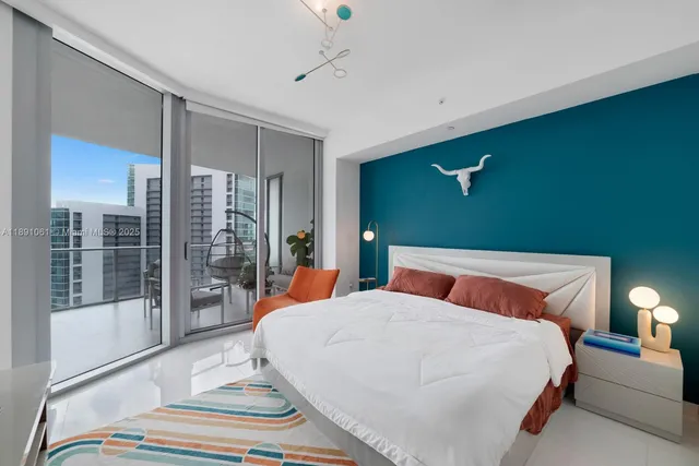 $1,245,000 | 851 Northeast 1st Avenue, Unit 4403, Miami, FL 33132