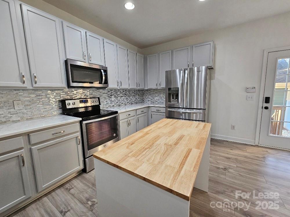 1095 Market Street Fort Mill, SC 29708 - Photo 3 of 28