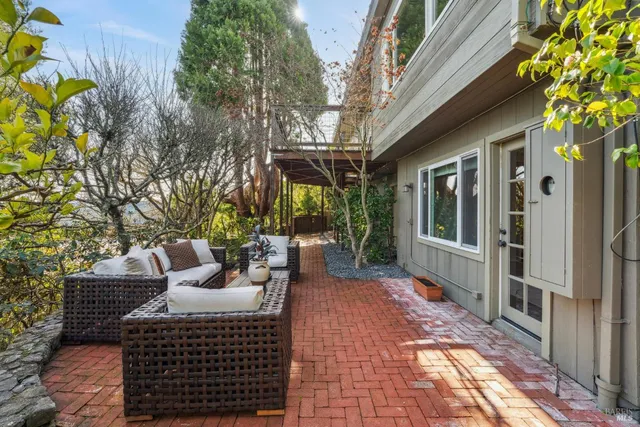 $1,995,000 | 311 Edgewood Avenue, Mill Valley, CA 94941
