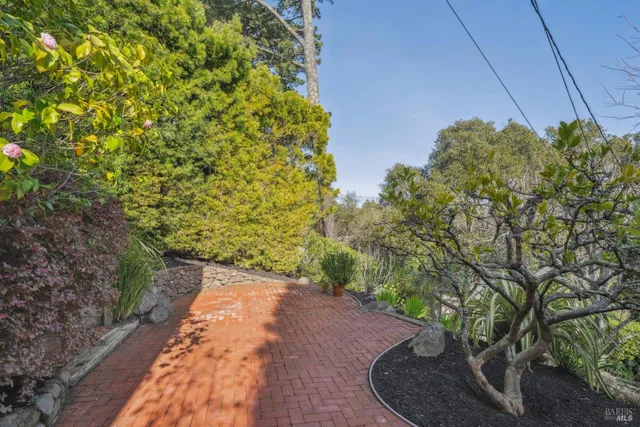 $1,995,000 | 311 Edgewood Avenue, Mill Valley, CA 94941
