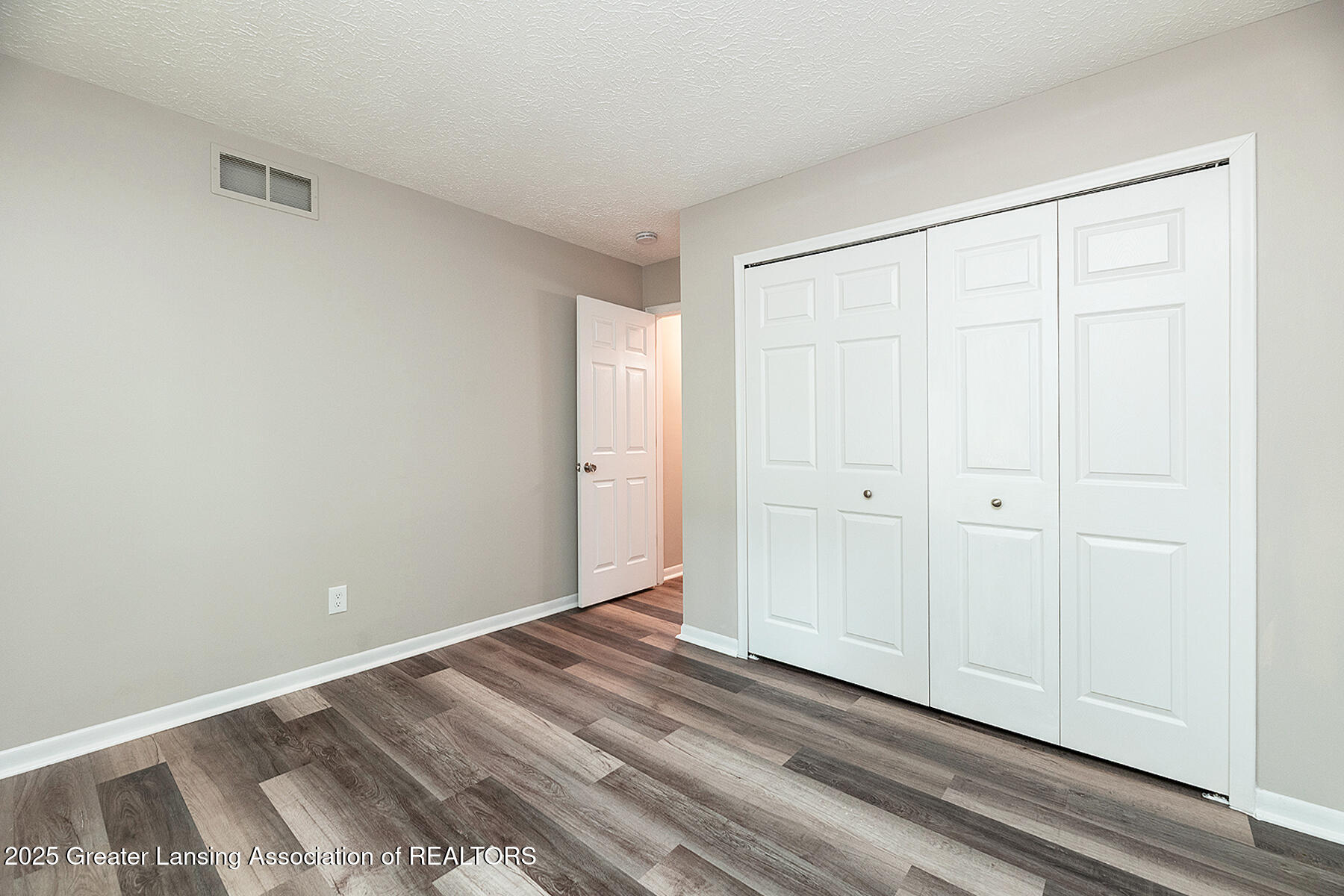 5916 Okemos Road Haslett, MI 48840 - Photo 13 of 25 _DSC8738