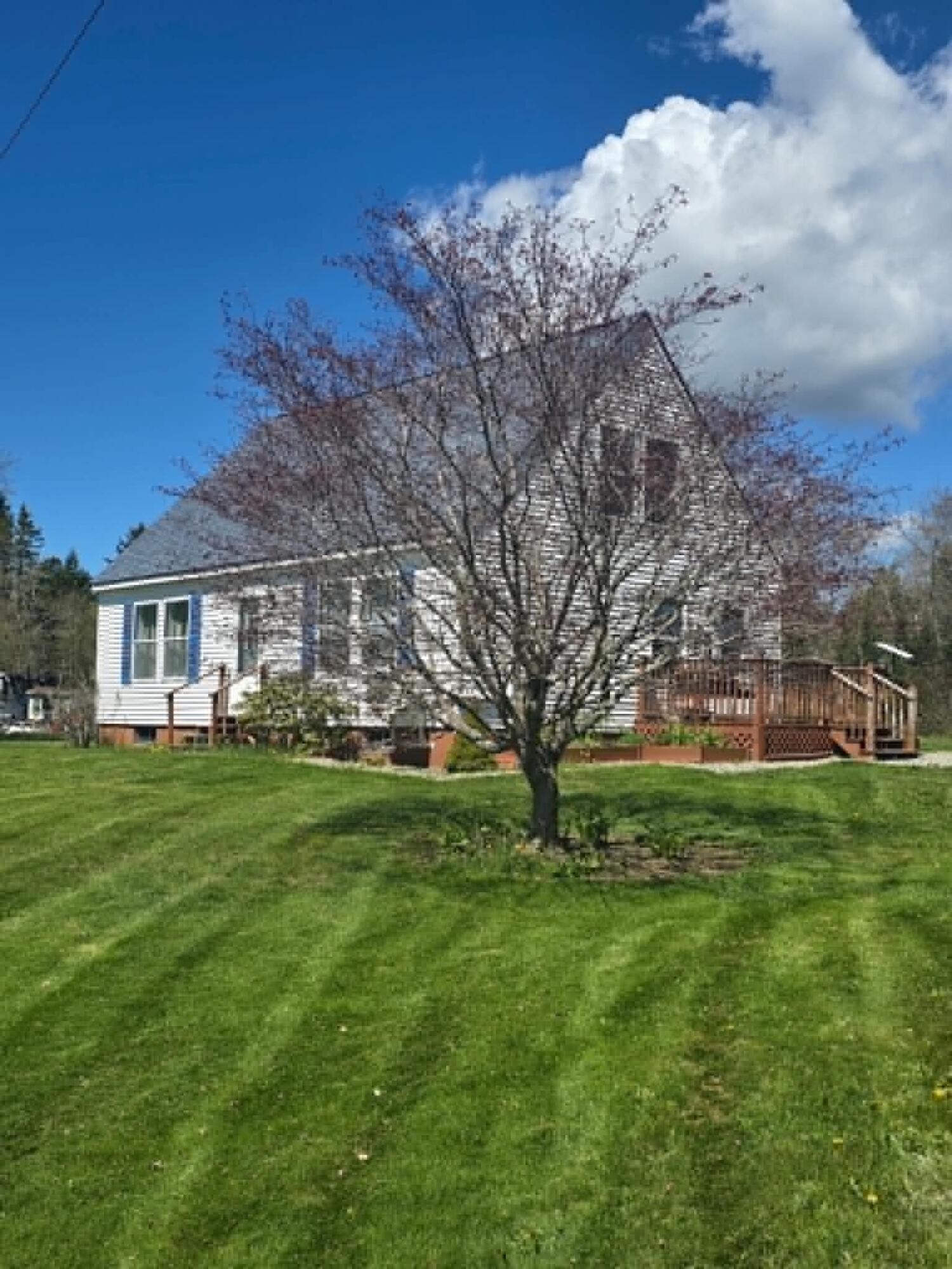 20 Damon Road Stockton Springs, ME 04981 - Photo 2 of 12 right side