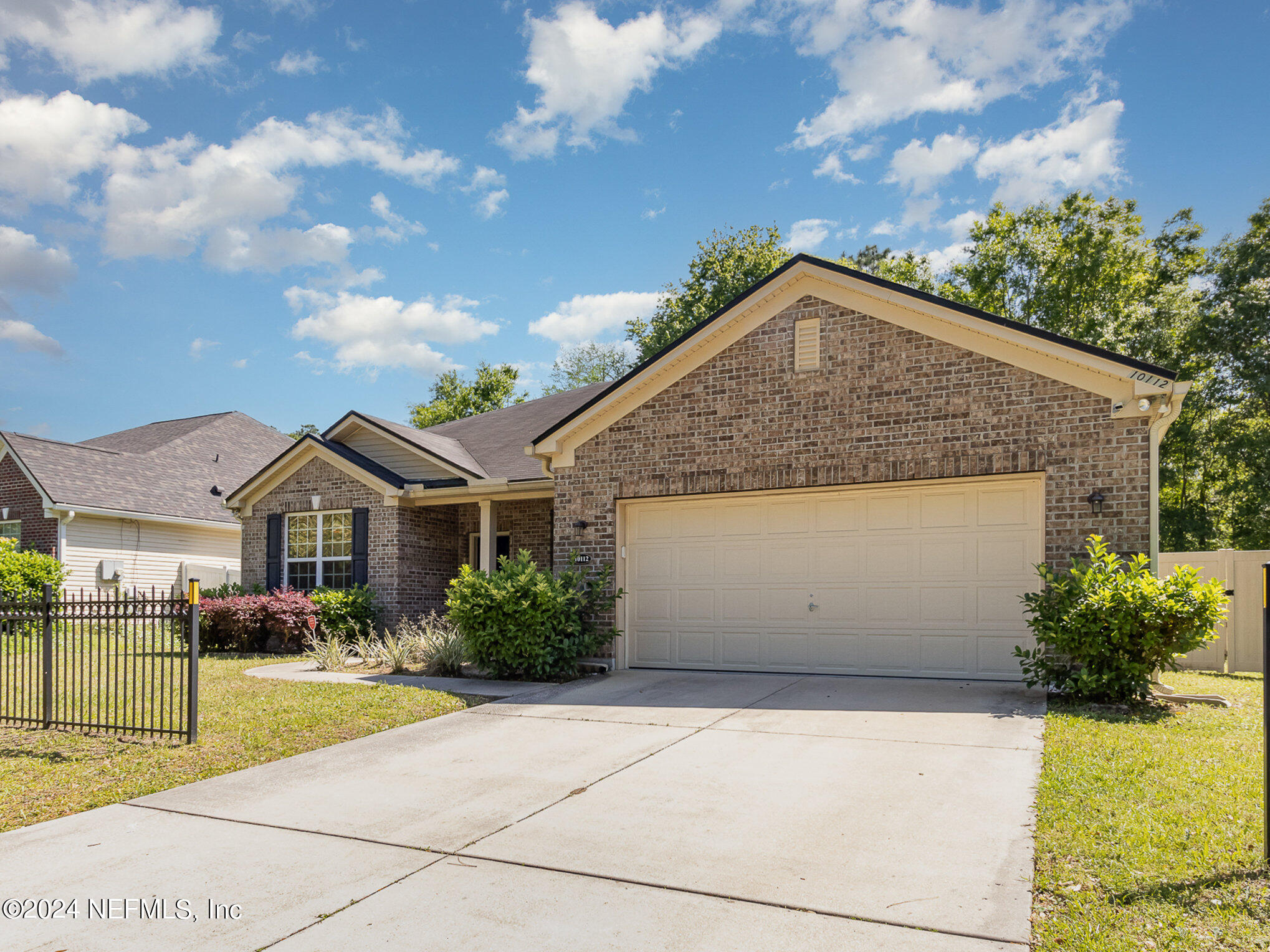 10112 Sandler Road Jacksonville, FL 32222 - Photo 3 of 45 003_sandlerdng_1-edit