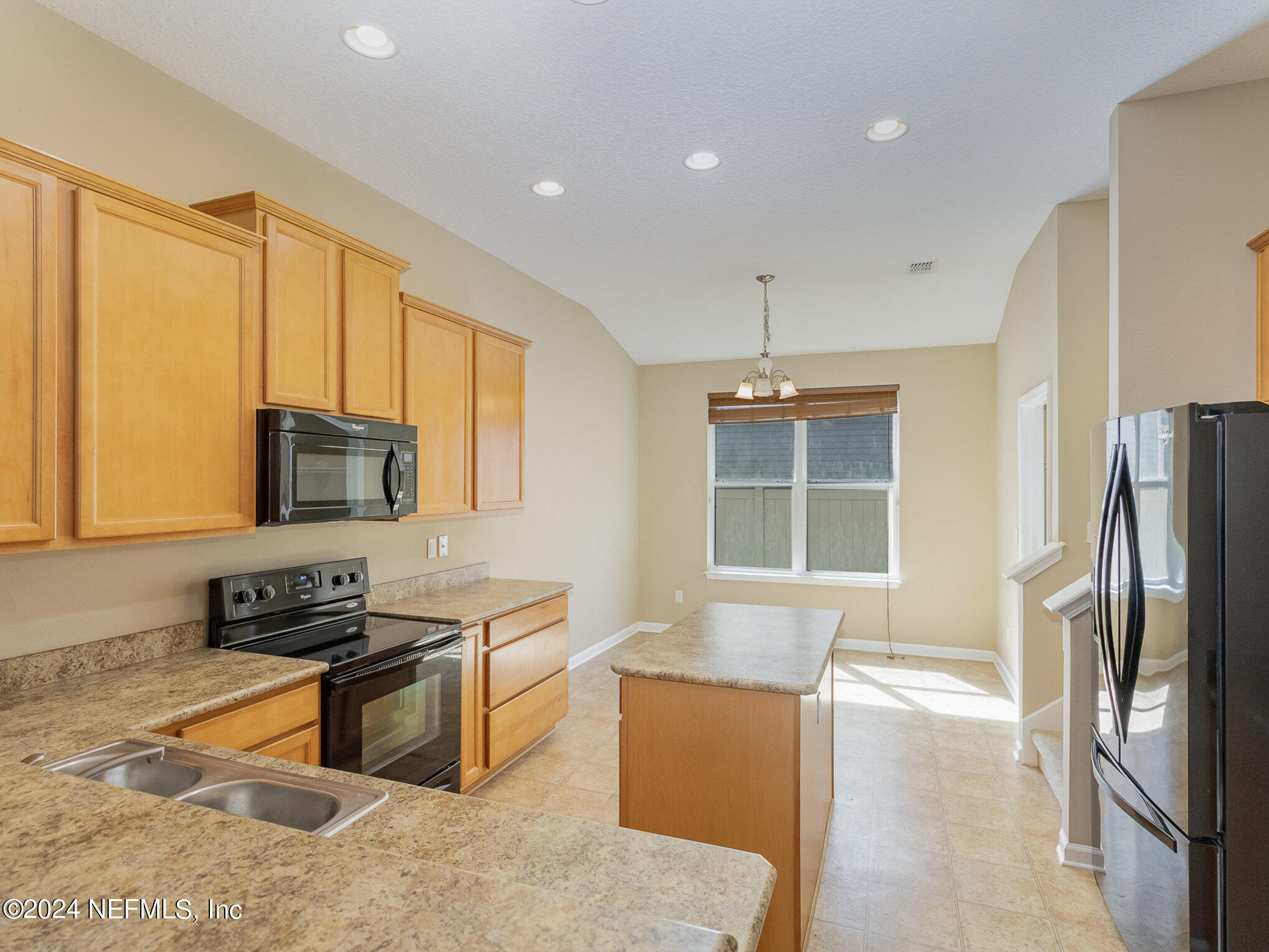 10112 Sandler Road Jacksonville, FL 32222 - Photo 9 of 45 009_sandlerdng_33-edit