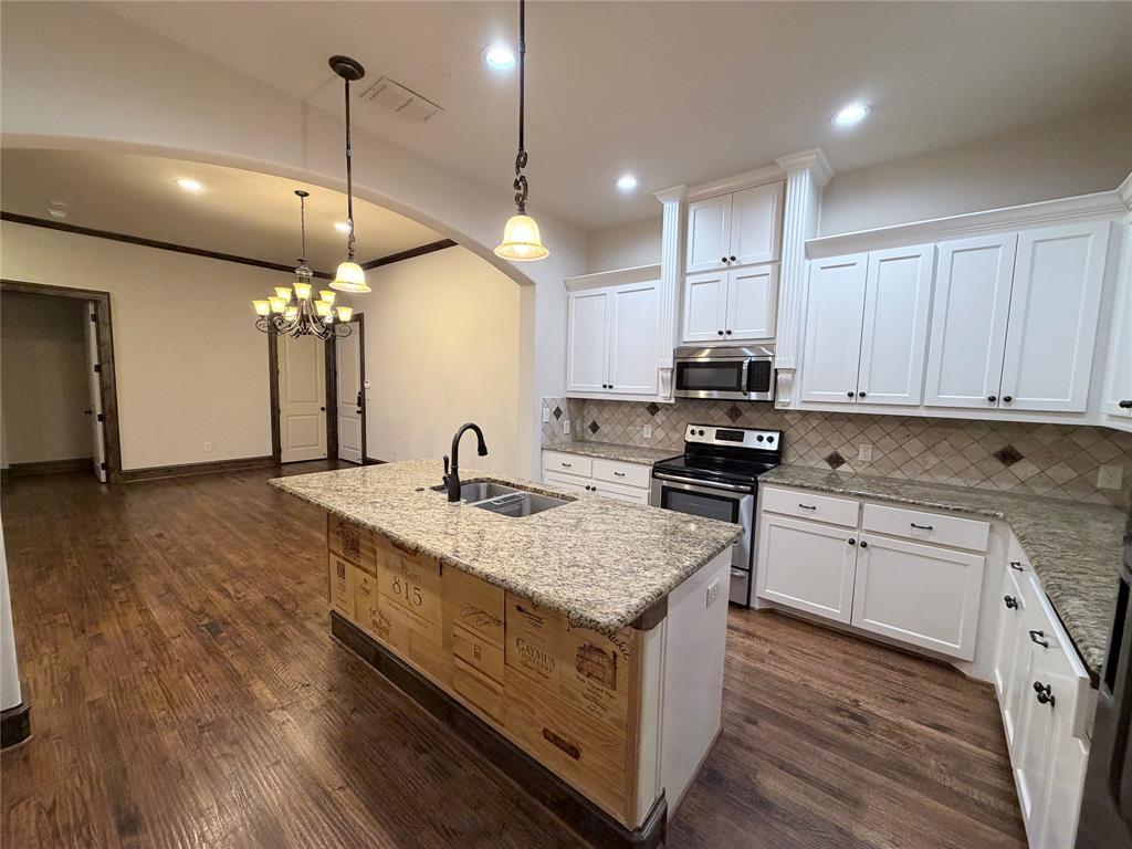 11351 Hilltop Road, Unit 11 Argyle, TX 76226 - Photo 8 of 36