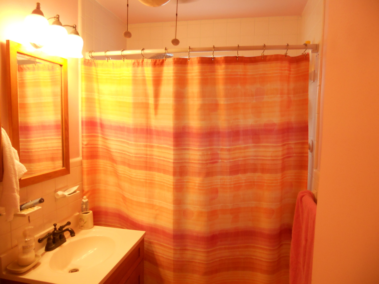 138 1st Road Key Largo, FL 33037 - Photo 6 of 7 Bathroom