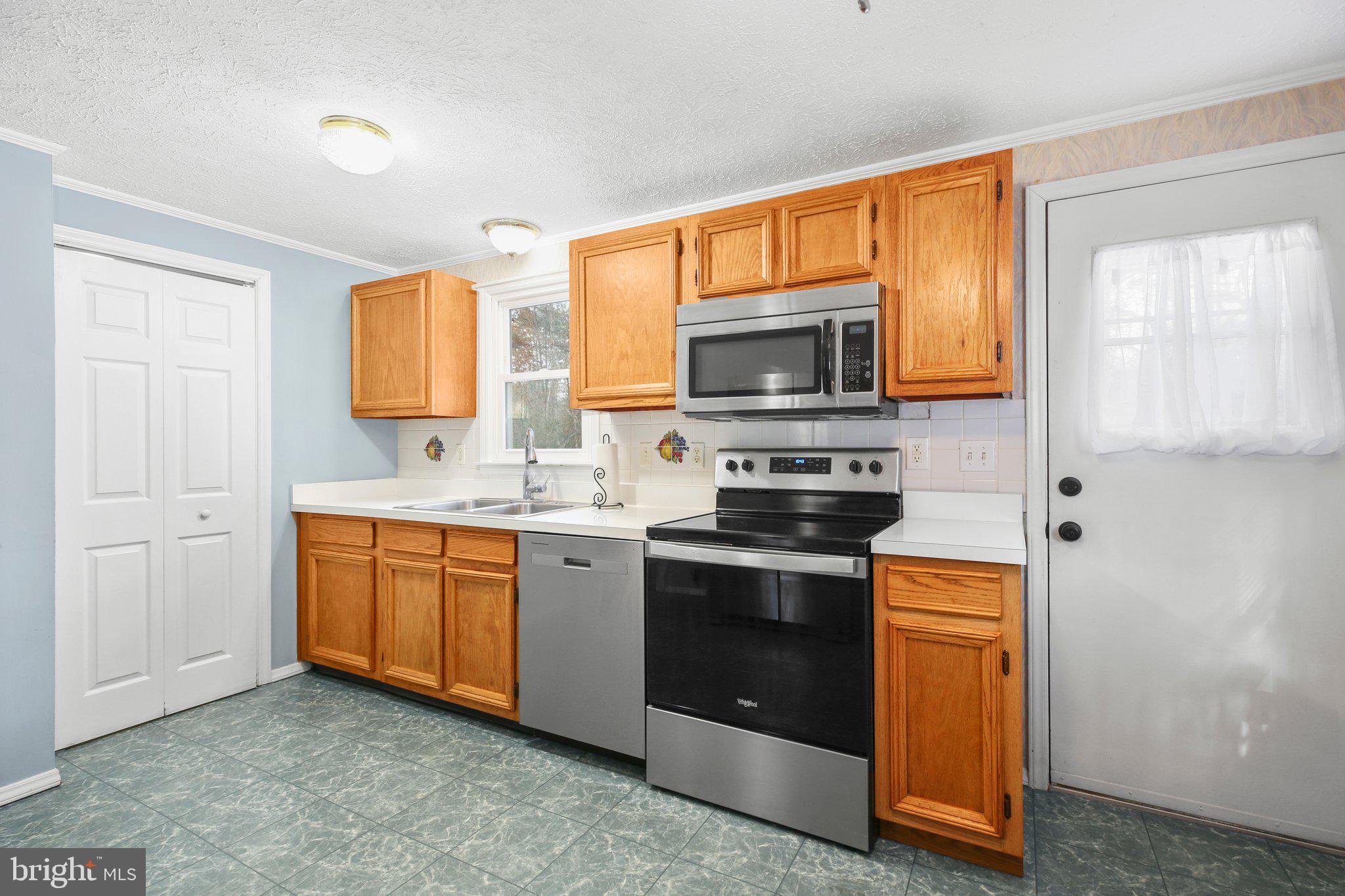 11401 Wheeler Road Spotsylvania, VA 22551 - Photo 13 of 29 Gallery Image 13