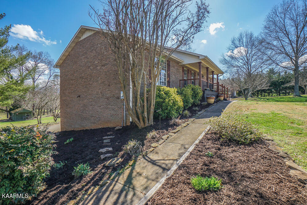 2026 Little Best Road Maryville, TN 37803 - Photo 8 of 48 DSC02725