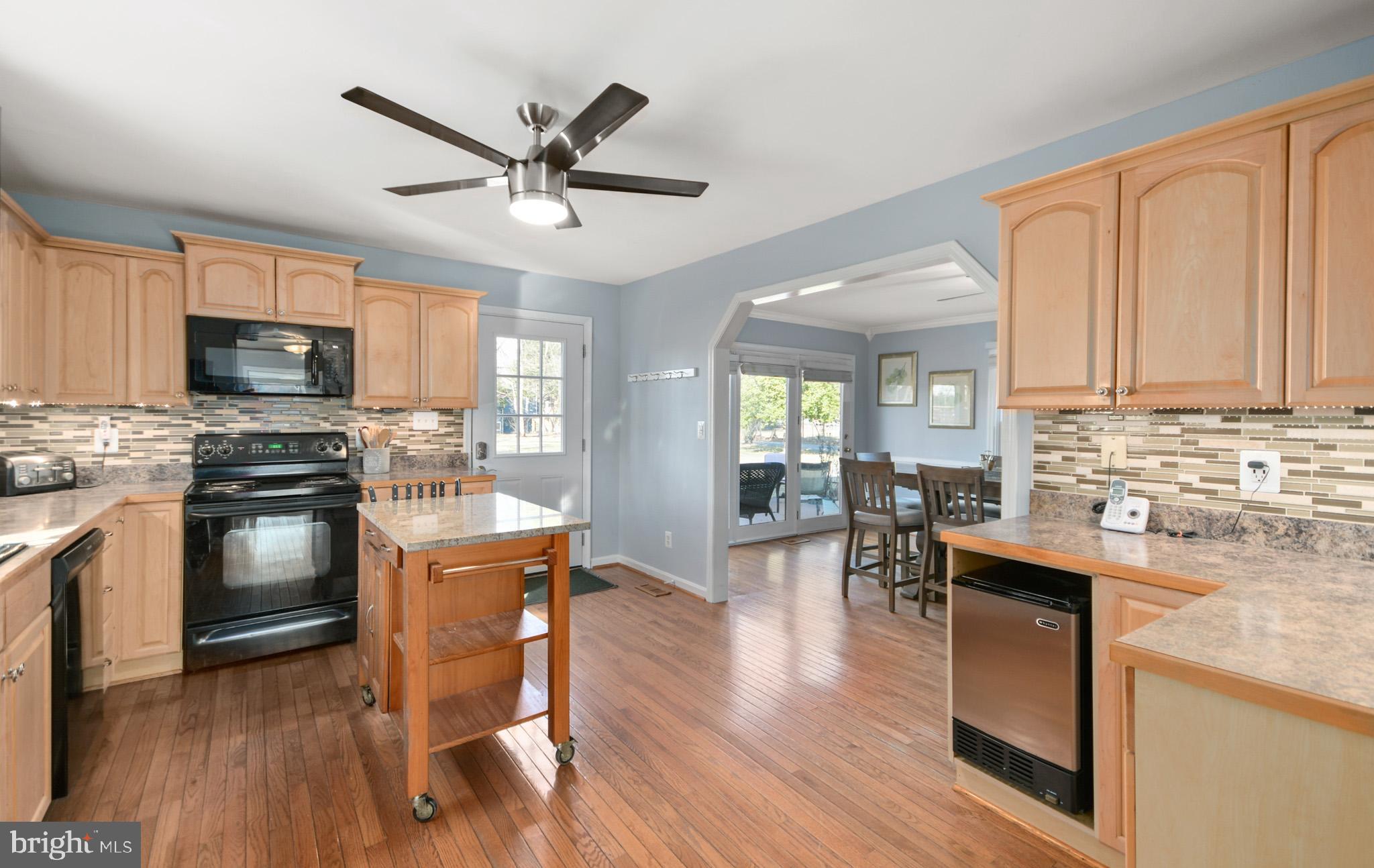 27616 Ridge Road Damascus, MD 20872 - Photo 9 of 50