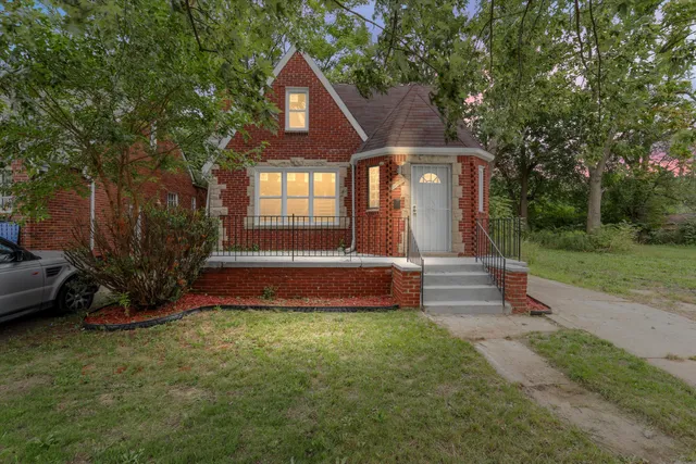 $130,000 | 15784 Pinehurst Street, Detroit, MI 48238