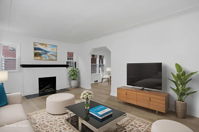 $130,000 | 15784 Pinehurst Street, Detroit, MI 48238