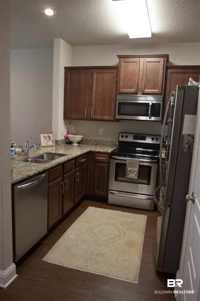 25806-5 Pollard Road Daphne, AL 36526 - Photo 7 of 27 Granite Countertops