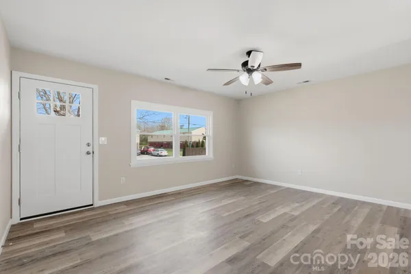 $254,900 | 1409 Conway Drive, Granite Falls, NC 28630