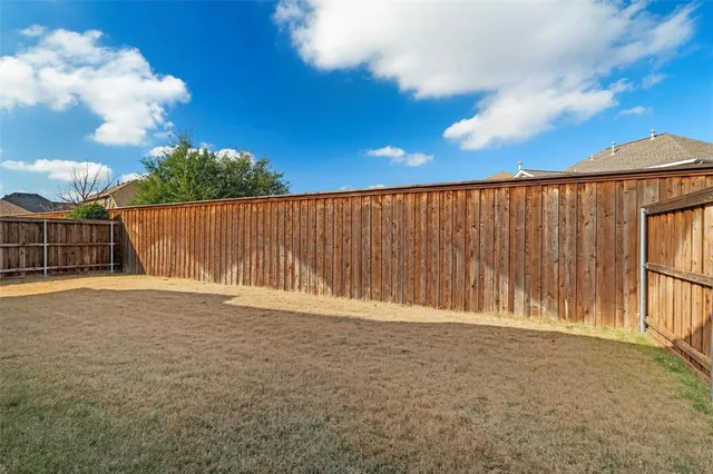$2,350 | 182 Charleston Lane, Fate, TX 75189