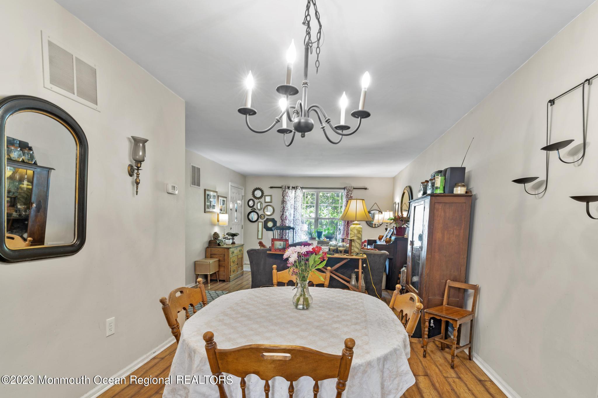 317 Green Acres Road Manchester Township, NJ 08759 - Photo 7 of 33 317 Green Acers (8)