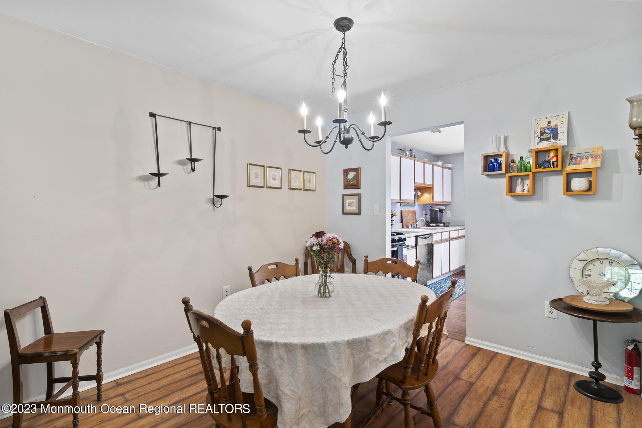 317 Green Acres Road Manchester Township, NJ 08759 - Photo 9 of 33 317 Green Acers (10)