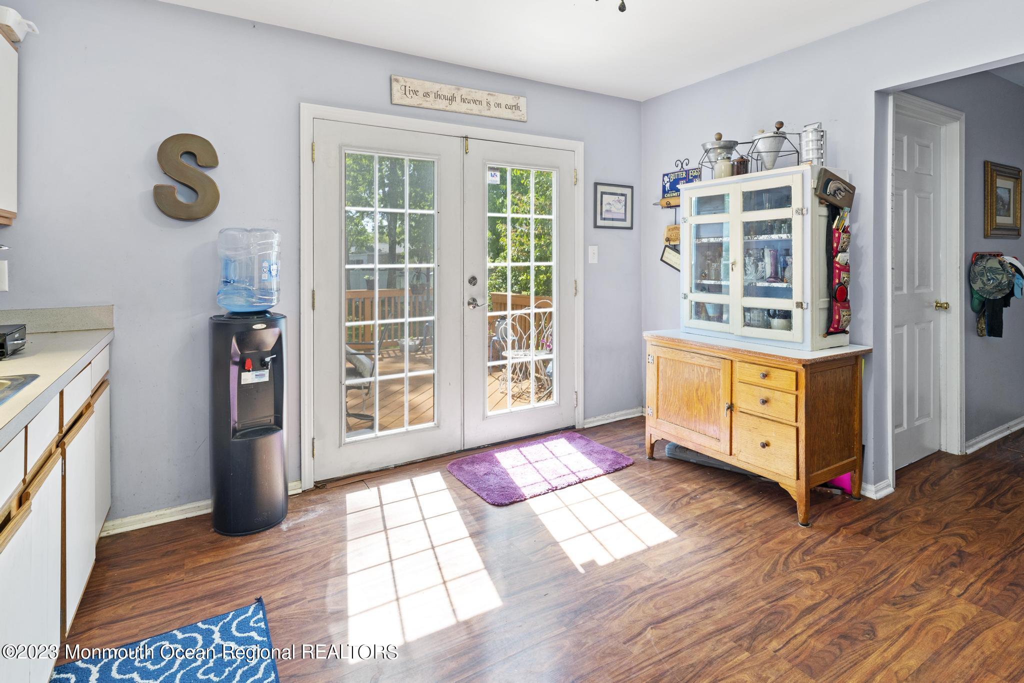 317 Green Acres Road Manchester Township, NJ 08759 - Photo 10 of 33 317 Green Acers (5)