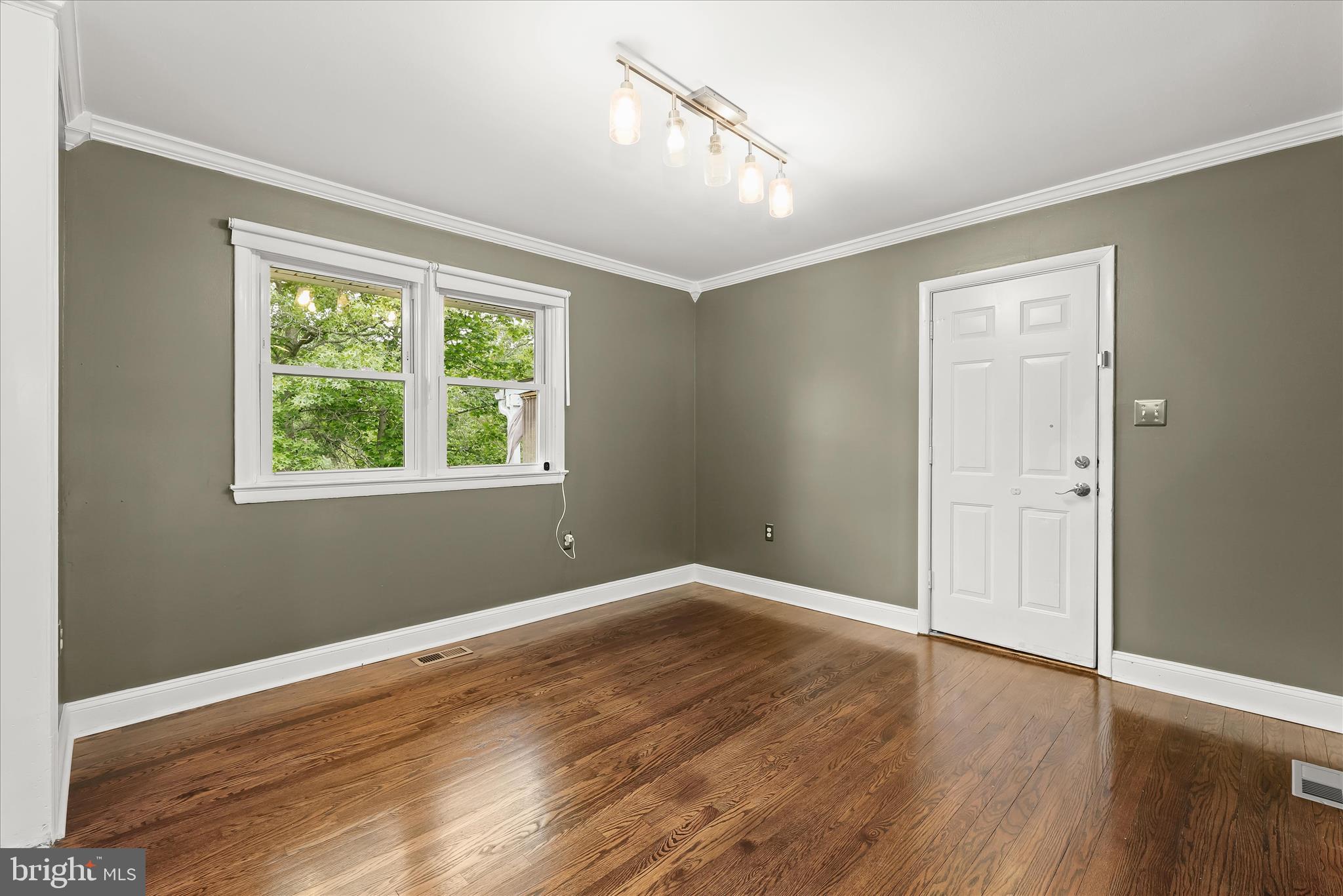 11713 Wayneridge Street Fulton, MD 20759 - Photo 13 of 52 Dining Room