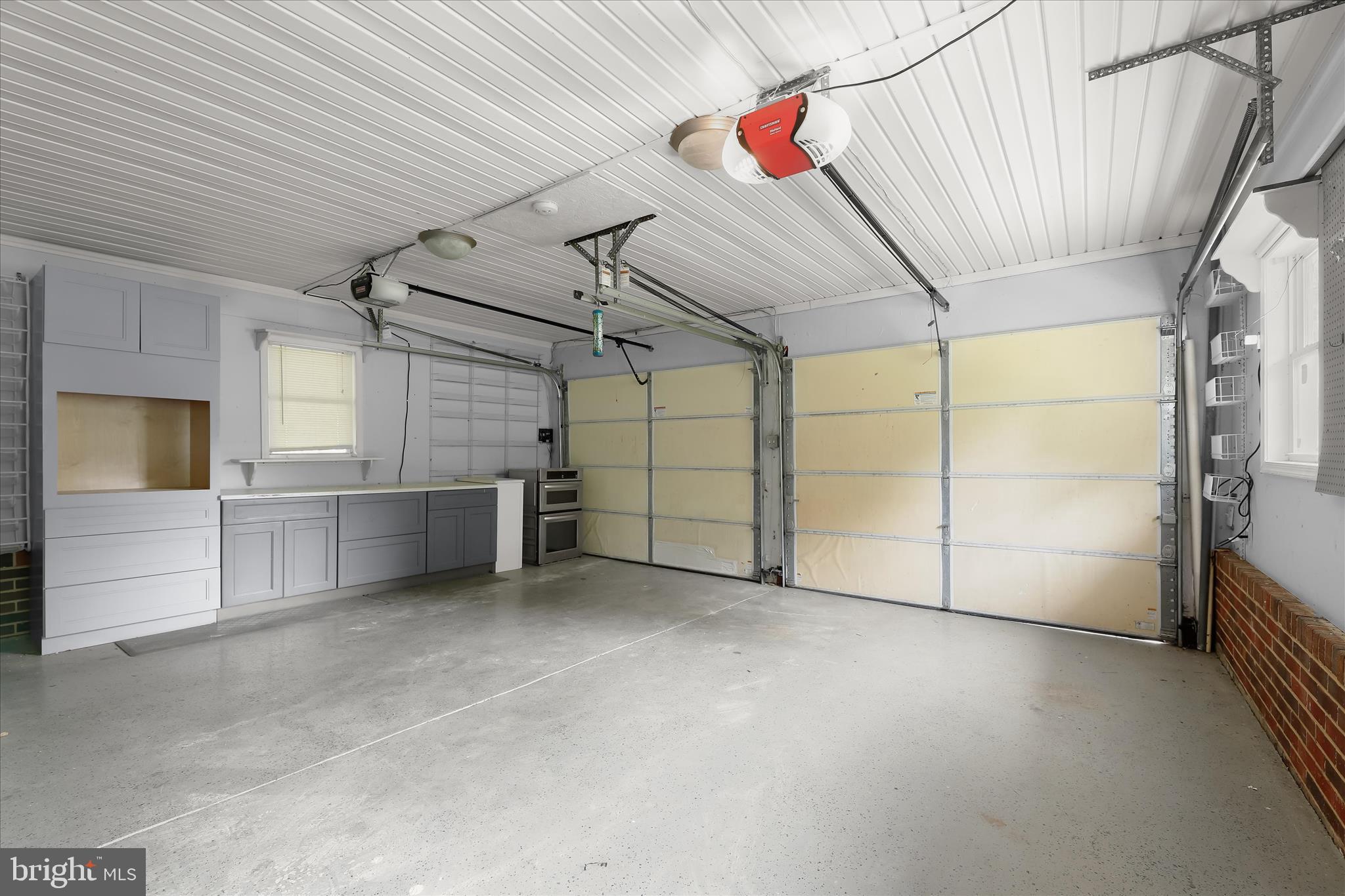 11713 Wayneridge Street Fulton, MD 20759 - Photo 47 of 52 2-Car Attached Garage