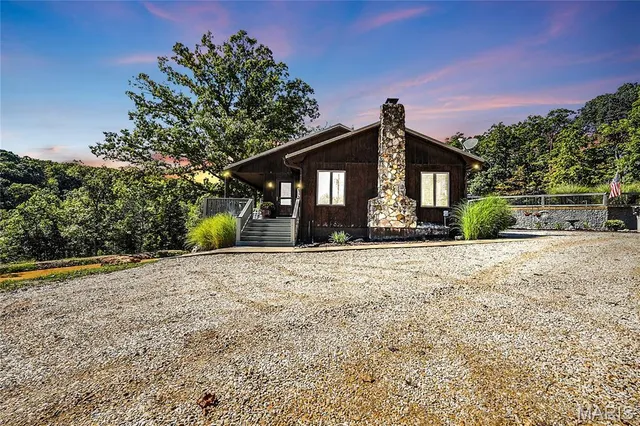 $735,000 | 6198 Shady Hills Lane, Fulton, MO 65251