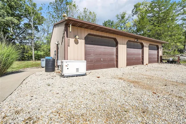 $735,000 | 6198 Shady Hills Lane, Fulton, MO 65251