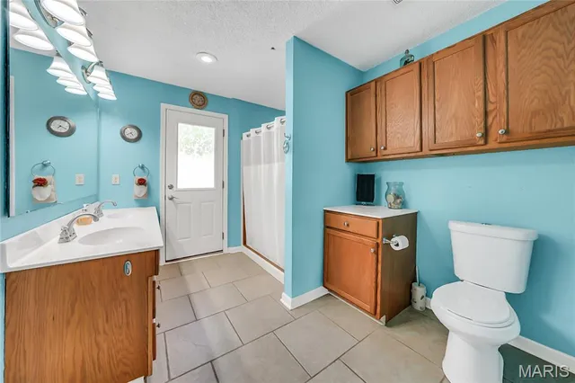 $735,000 | 6198 Shady Hills Lane, Fulton, MO 65251