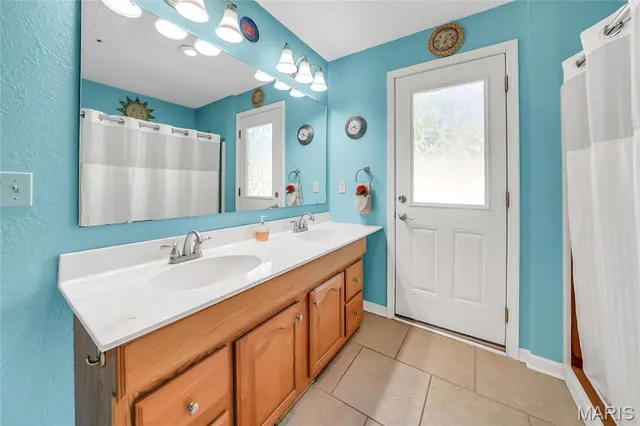 $735,000 | 6198 Shady Hills Lane, Fulton, MO 65251