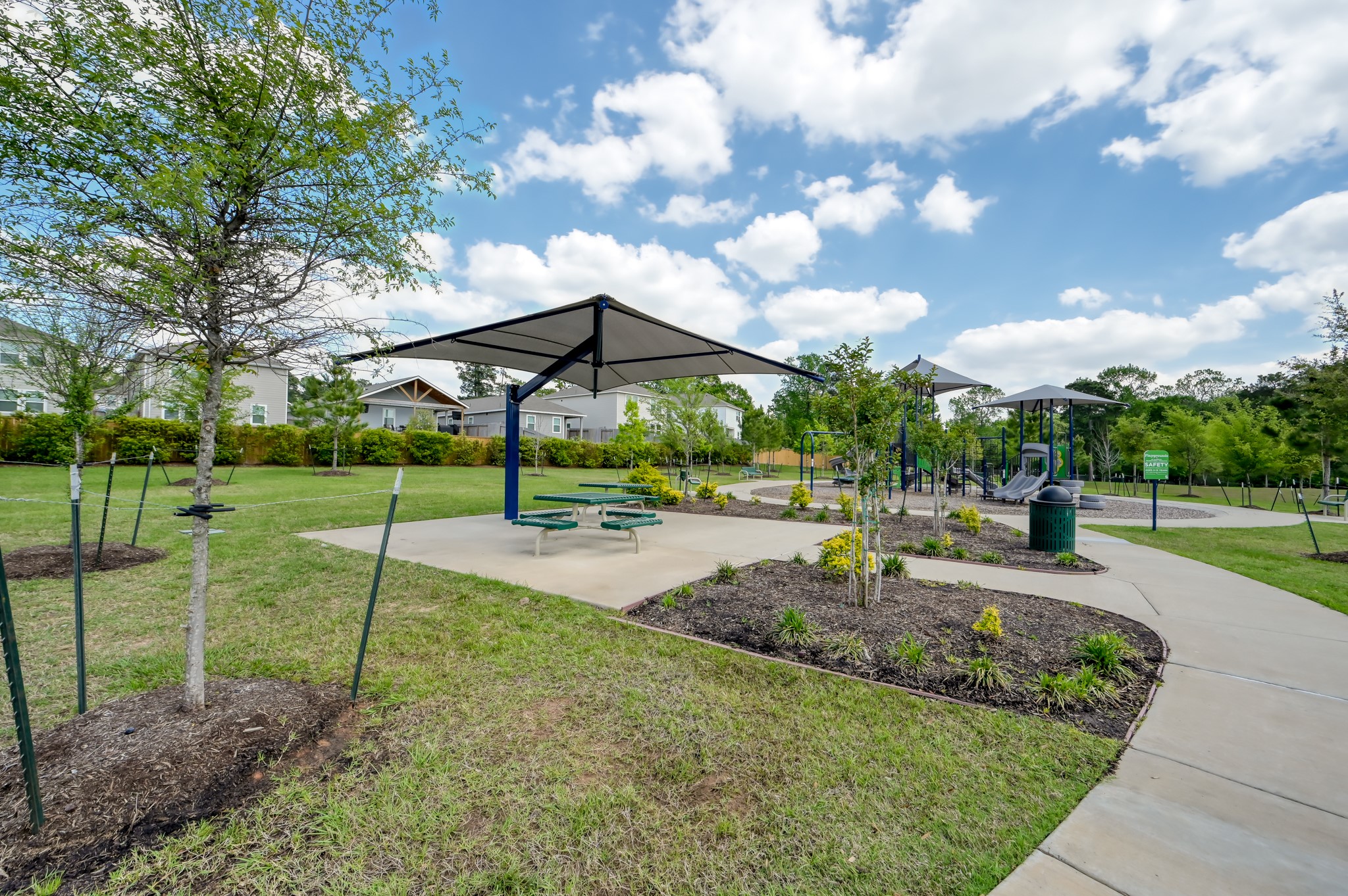 514 Dalloway Street Conroe, TX 77316 - Photo 27 of 27 Neighborhood picnic area perfect for gatherings and relaxing outdoors