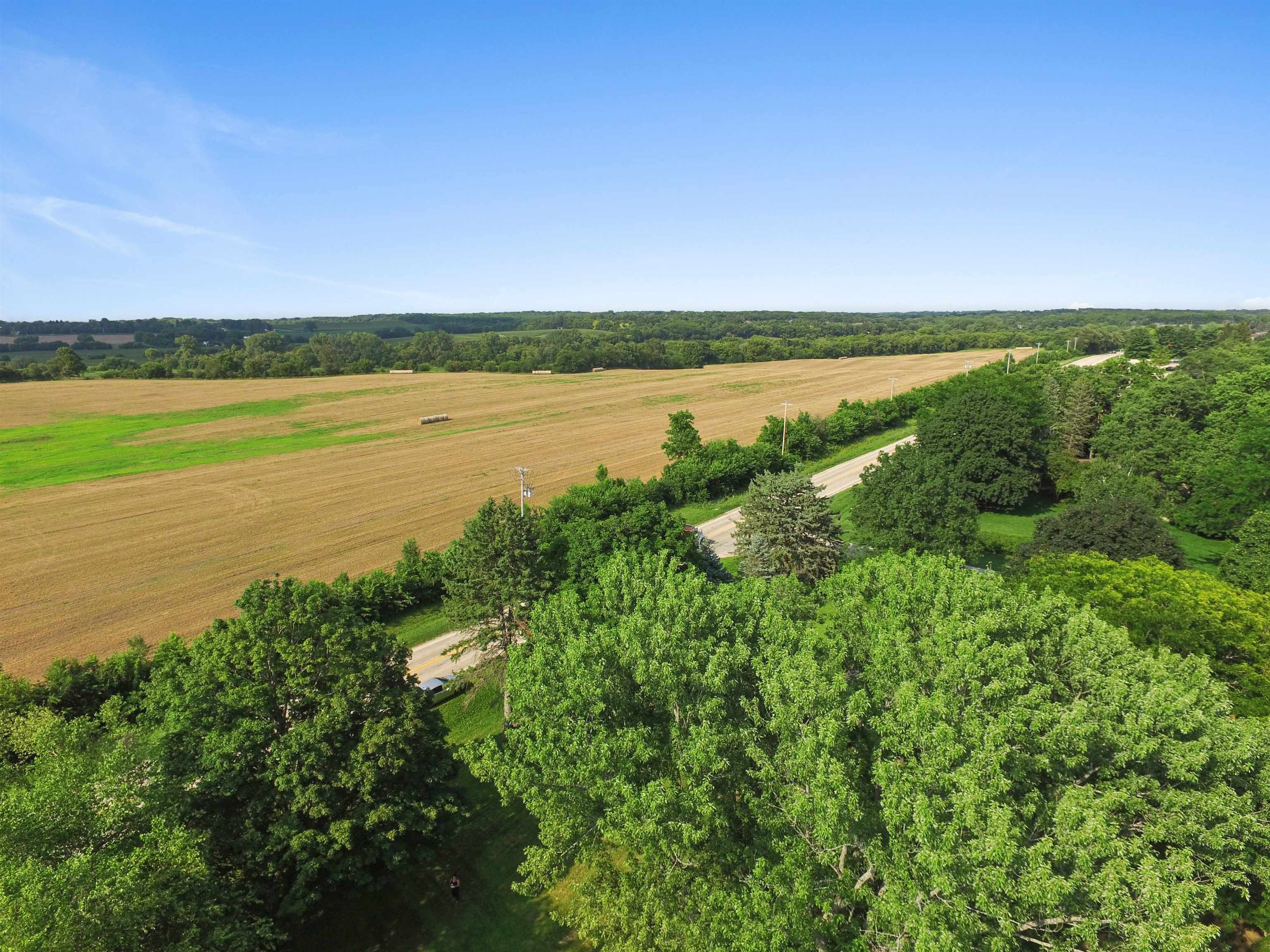 6951 McCurry Road Roscoe, IL 61073 - Photo 16 of 27 Gallery Image 16