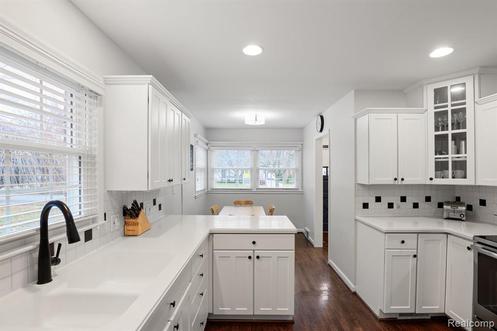 1604 Mansfield Road Birmingham, MI 48009 - Photo 7 of 30