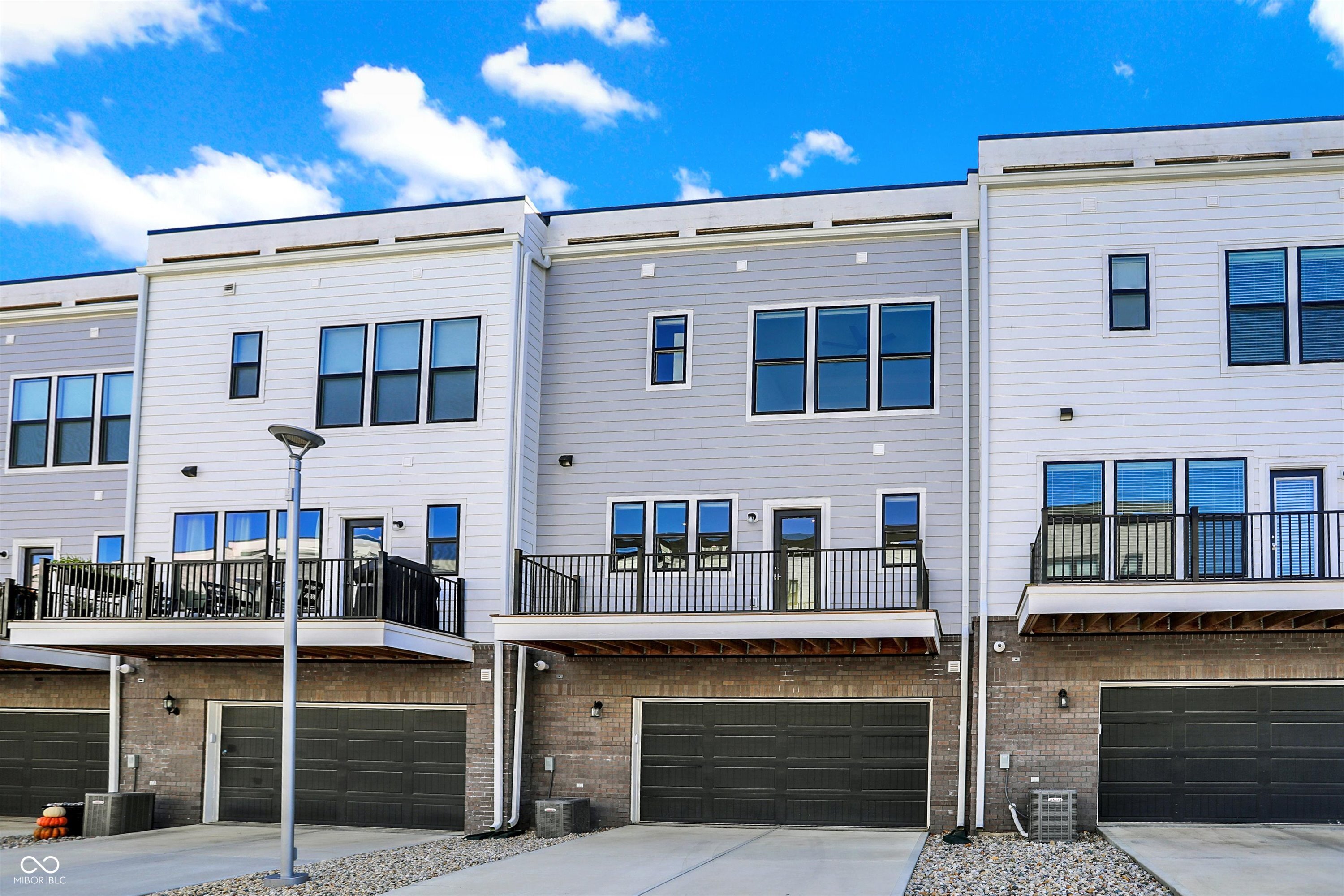 9730 Junction Station Fishers, IN 46037 - Photo 2 of 51 Gallery Image 2
