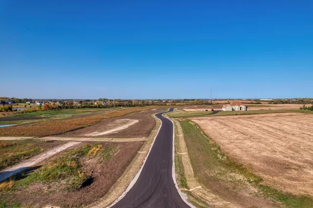 $184,900 | Lt9 Lt9 Highland Way, Sturtevant, WI 53177