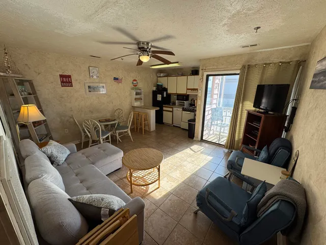 $199,900 | 2710 South Ocean Boulevard, Unit 103, Myrtle Beach, SC 29577