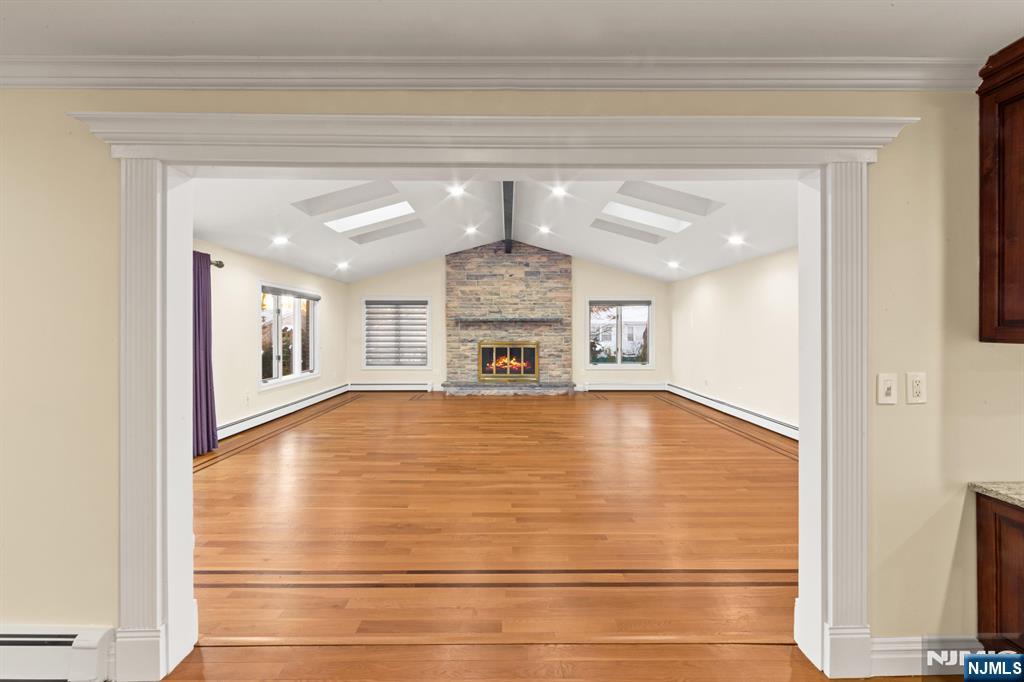 662 Summit Street Englewood Cliffs, NJ 07632 - Photo 25 of 48