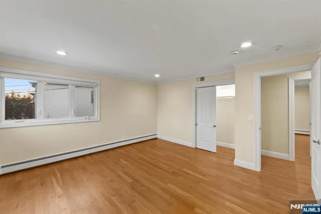 $2,799,000 | 662 Summit Street, Englewood Cliffs, NJ 07632