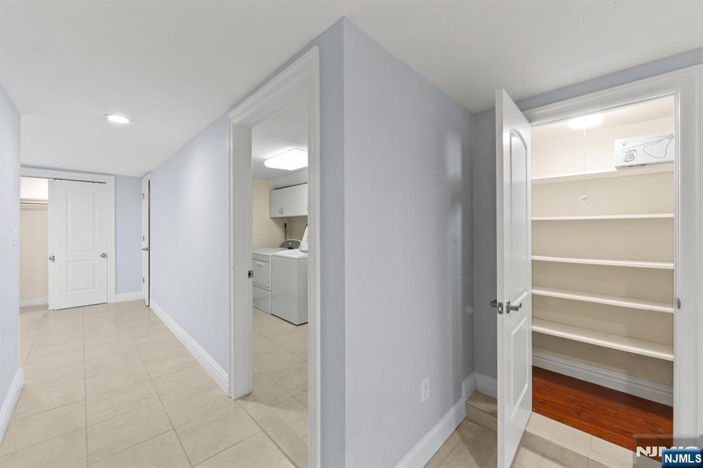 662 Summit Street Englewood Cliffs, NJ 07632 - Photo 41 of 48