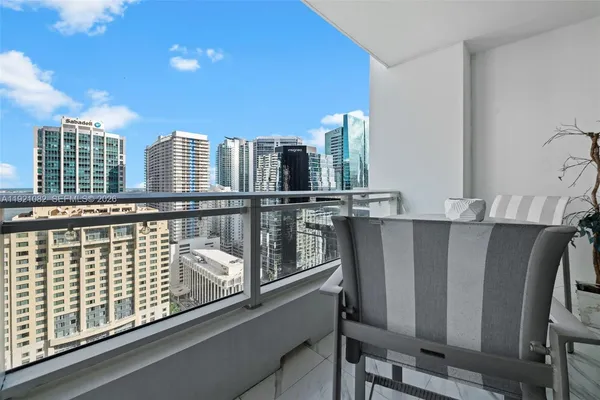 $4,550 | 1080 Brickell Avenue, Unit 2506, Miami, FL 33131
