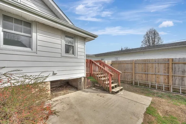 $242,500 | 405 Liberty Street, Batesville, IN 47006